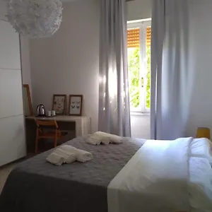  Bed & Breakfast M. Bini